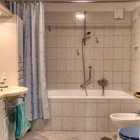 Izola Apartment Appartement *