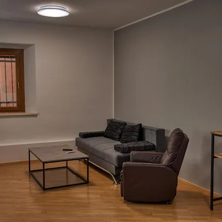 Апартаменты Izola Apartment